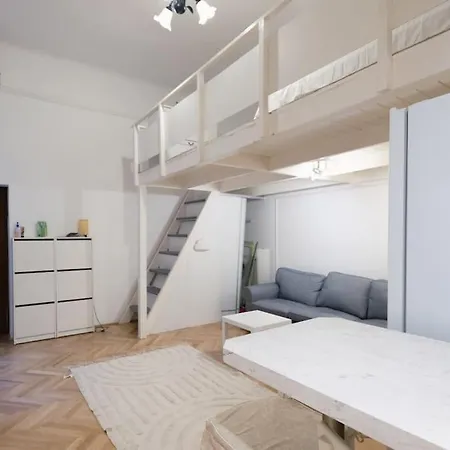 Apartament Andrasi Ii